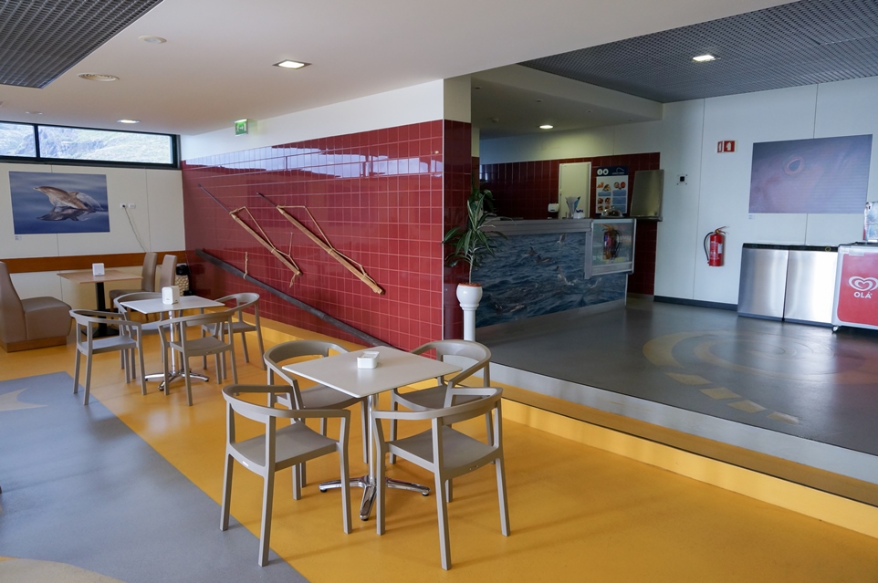 cafetaria02